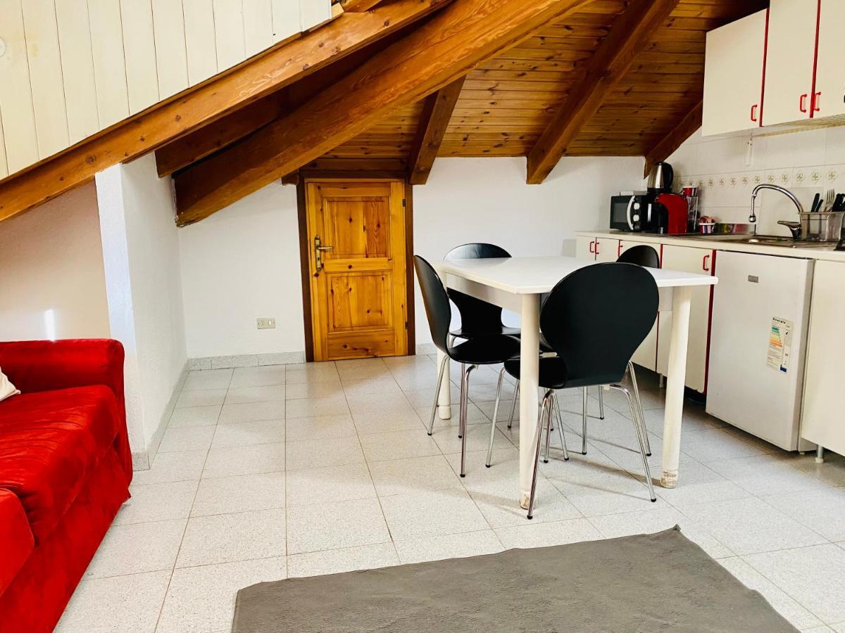 Casa Dei Leoni Apartment Aosta Luaran gambar