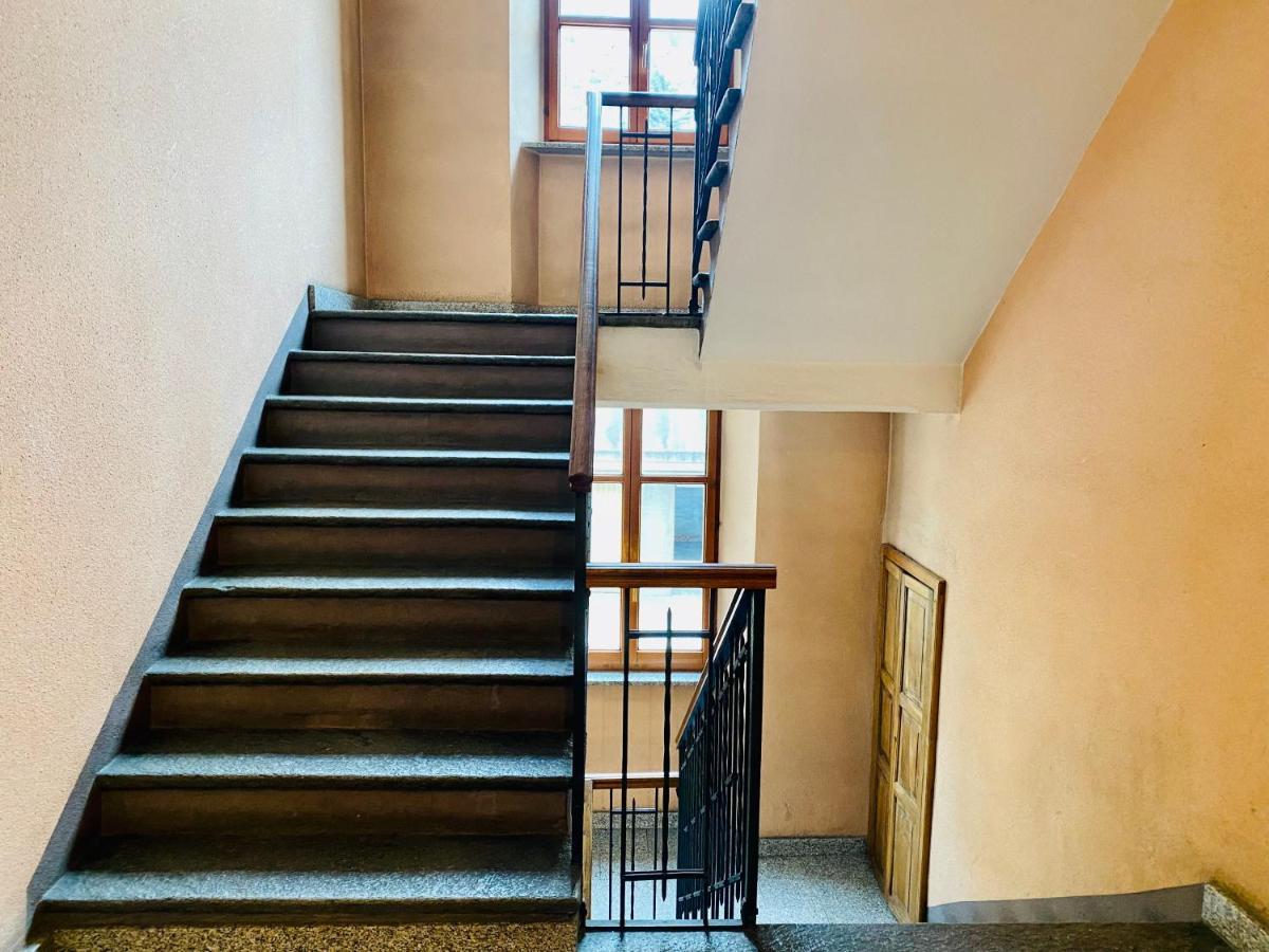 Casa Dei Leoni Apartment Aosta Luaran gambar