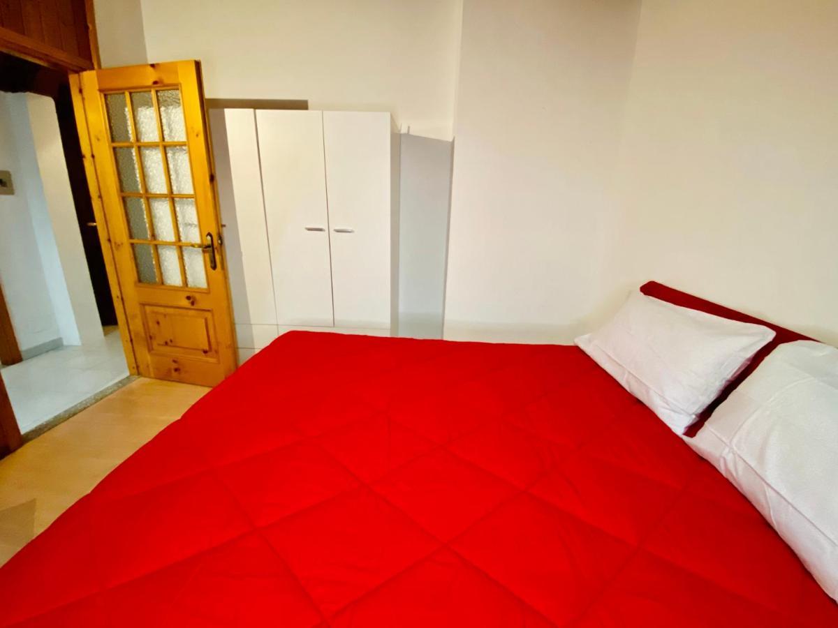 Casa Dei Leoni Apartment Aosta Luaran gambar